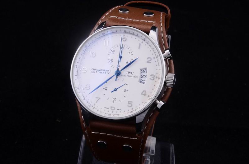 IWC watch man-324